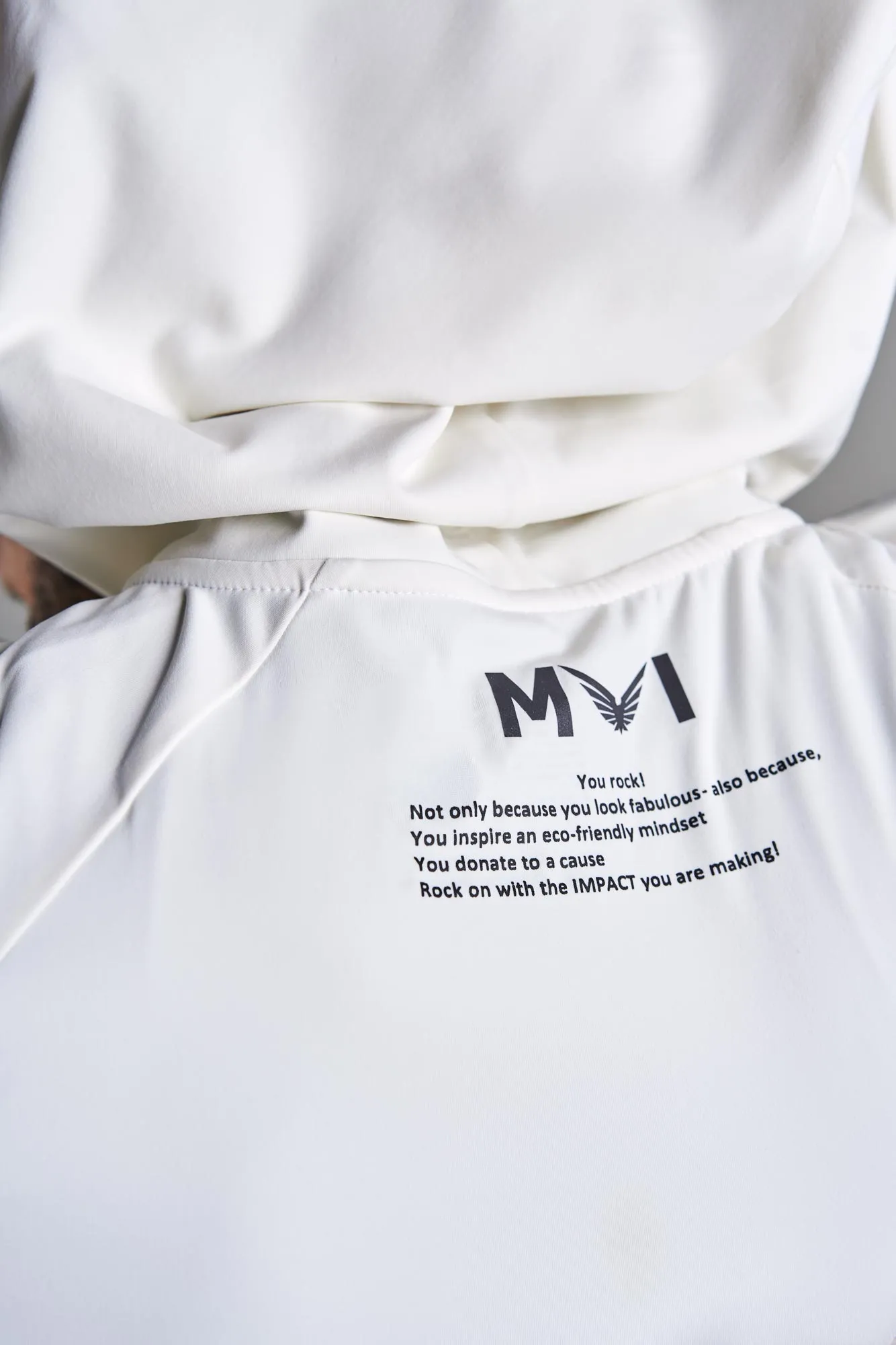 J015MI Recycled Nylon Runner Zip Hoodie