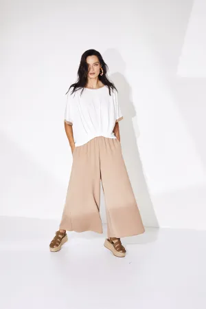 Naya Summer wide leg trousers with elastic waist. Tan  Nas24274