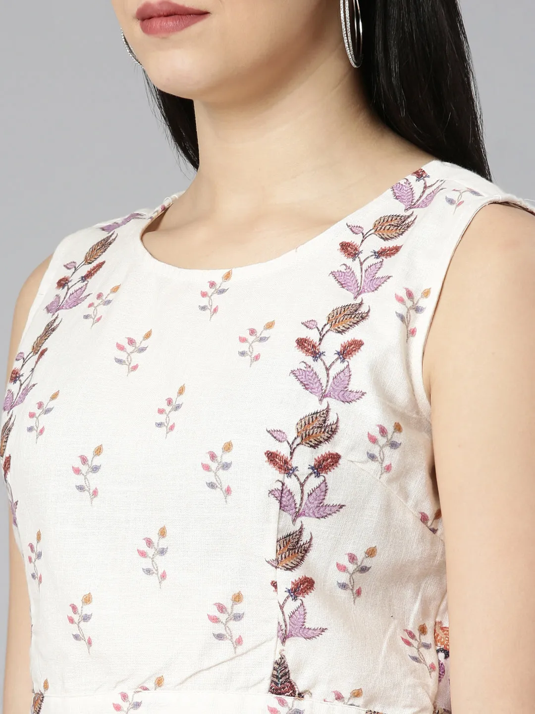 Neerus Lavender Regular Straight Floral Top And Trousers