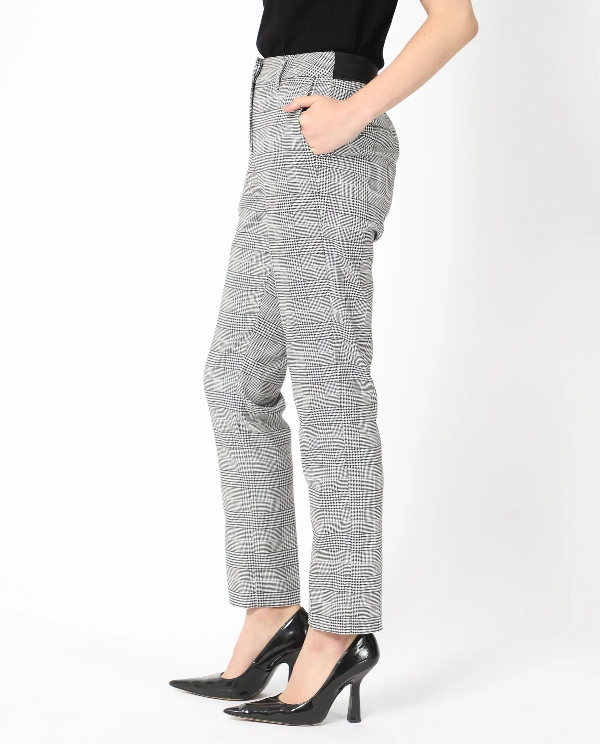 Rareism Women Tucila Black Polyester Fabric Hook And Eye Tailored Fit Checked Ankle Length Tapered Trousers